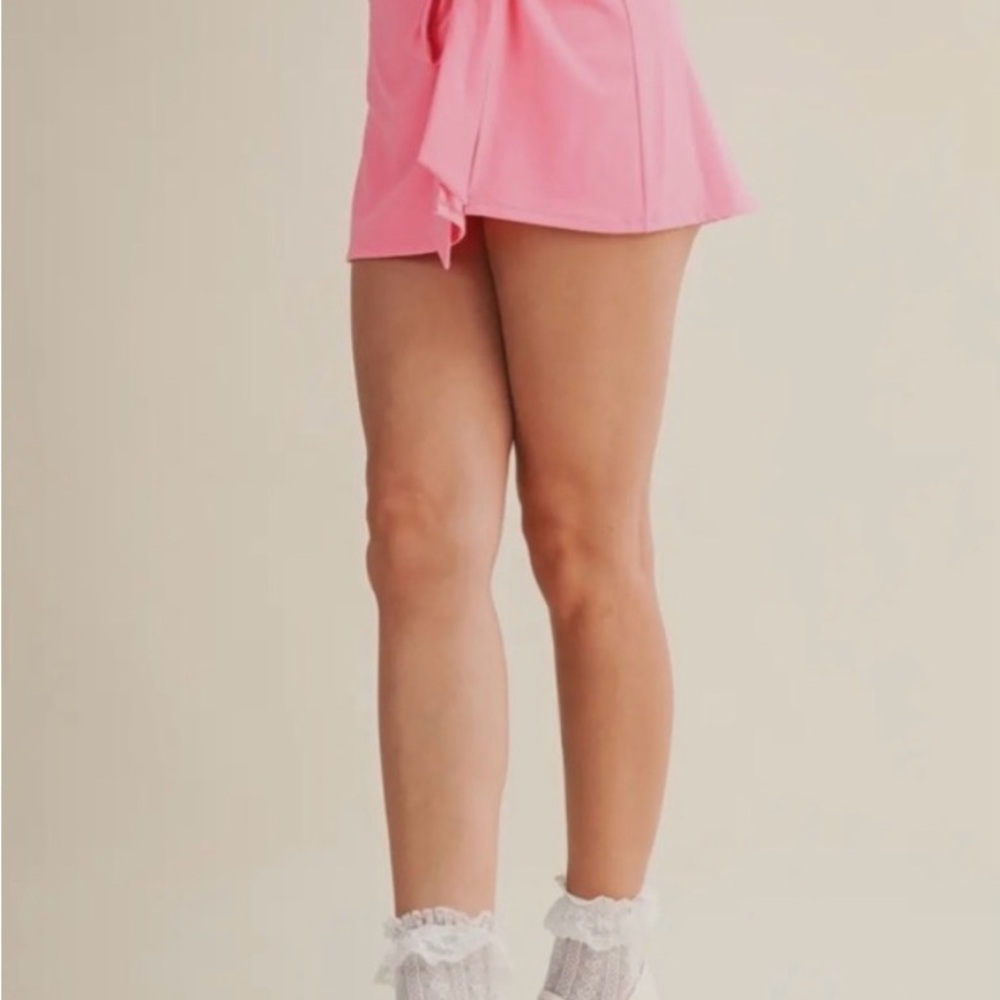 Hot Pink Women's Skort with Bow Detail - Picture 6 of 7